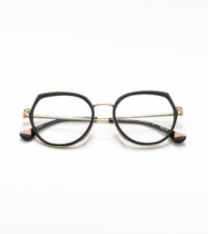WOODYS IONNA 01